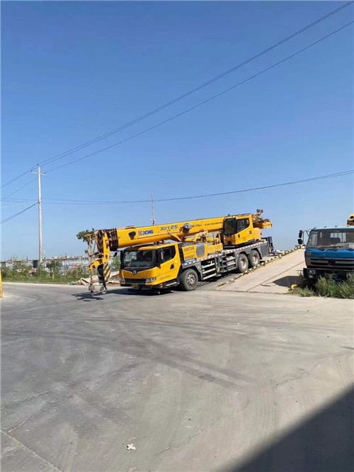 周村区吊车作业时，可能会产生哪些额外收费项目？