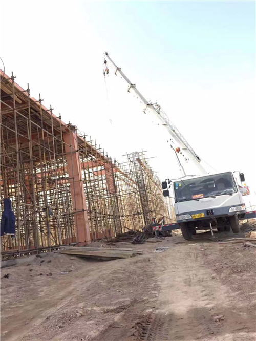 周村区吊车作业的安全注意事项有哪些？