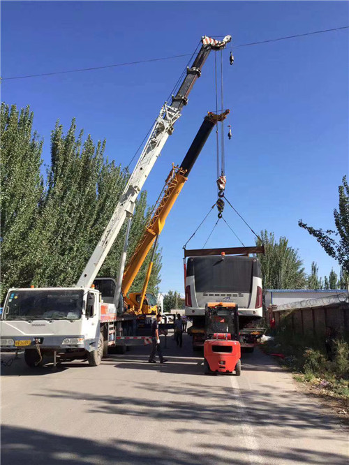 周村区港口集装箱搬运案例